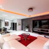Отель Inviting 3-bed Apartment, фото 3