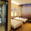 Отель 19 Street Hotel, фото 3