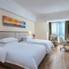 Отель Vienna 3 Good Hotel (Jurong Wuyue Plaza People s Hospital Branch), фото 7
