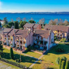 Отель Ciao Sirmione Lake View Apartment, фото 16