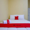 Отель RedDoorz near Alun Alun Pati, фото 11