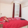 Отель Beautiful 1 Bed in the Heart of the West End, фото 4