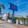 Отель Motel 6 Lomita, CA, фото 14
