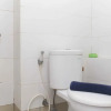 Отель Simple and Cozy Living Studio Room at Bassura City Apartment, фото 8