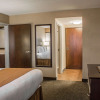 Отель Comfort Inn & Suites, фото 7