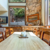 Отель Red Hawk by Avantstay Charming Cabin w/ Theatre & Spa 5mins to Deer Valley Mtn, фото 6
