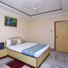 Отель OYO 9924 Lisa Guest House, фото 18