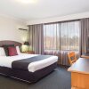 Отель Alpha Hotel Canberra, фото 6