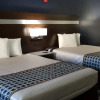 Отель HomeBridge Inn & Suites (Ex Howard Johnson Inn and Suites Beaumont), фото 3