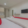 Отель RedDoorz Apartment @ Sentul Tower, фото 12