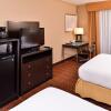 Отель Holiday Inn Express Breezewood, an IHG Hotel, фото 29