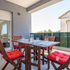 Отель Nice Apartment in Brodarica With Wifi and 1 Bedrooms, фото 8