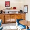 Отель Econo Lodge Eagle Nest, фото 9