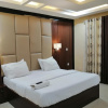 Отель Six Diamond Hotel, фото 2