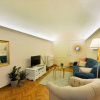 Отель Historic Apt - Wifi - Ac - Top Location - Walk Everywhere, фото 4