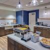 Отель Hampton Inn & Suites Kittery-Portsmouth, фото 12