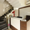 Отель OYO 44021 Hotel Aura, фото 9