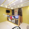 Отель OYO 9563 Hotel RR Residency, фото 10