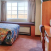 Отель Western Skies Inn And Suites, фото 6