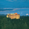 Отель Harrah's Lake Tahoe Resort & Casino в Стейтлайне