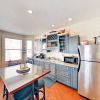 Отель Downtown Boothbay Harbor Apartment by RedAwning, фото 9