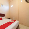 Отель RedDoorz Syariah at D'Ostha Residence, фото 4