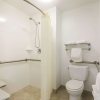 Отель Quality Inn & Suites near Lake Oconee, фото 10