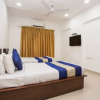 Отель OYO 7150 Apartment Metro View Residency, фото 9