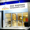 Отель ZZZ Express Backpackers Hostel, фото 1