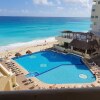 Отель Cancun Plaza Condo Hotel, фото 25