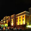 Отель Hampton Inn & Suites by Hilton Calgary-Airport в Калгари 