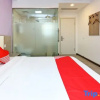 Отель OYO Shanghai Haolai Express Hotel (Sunny Ideal City), фото 10