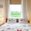 Отель Lovely Cottage near Sea in Wemeldinge, фото 1