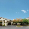 Отель Clarion Inn & Suites US 65 & Battlefield Road, фото 28