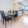 Отель Modern Townhouse Close to Birmingham City Centre, фото 12