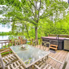Отель Cozy Retreat w/ Hot Tub, on Sleepy Hollow Lake!, фото 8