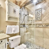 Отель Seascape 1320 - 1 Br Condo, фото 13