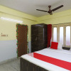 Отель OYO 10919 Amar Raj Rooms, фото 6