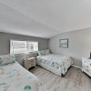 Отель Newly Remodeled W/ Pool - Steps To Beach! 2 Bedroom Condo, фото 4