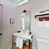 Отель Wine Country Getaway! Modern Three-unit 2 Bedroom Cottage, фото 3