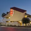 Отель Red Roof Inn Chattanooga Airport в Чаттануге