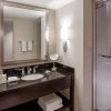 Отель DoubleTree by Hilton Hotel Houston - Greenway Plaza, фото 10