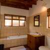 Отель Bush Villas on Kruger в Фалаборве