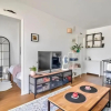 Отель One Bedroom Apartment - Canal Saint Martin - 360, фото 3