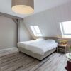 Отель Luxury apartment with sun shower at the edge of the beautiful Oostkapelle, фото 6