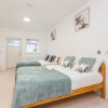 Отель Lovely 2-bed Apartment in Dartford, фото 6