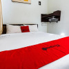 Отель RedDoorz @ Hertasning Area 2, фото 4