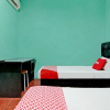 Отель Homestay 22 Syariah by OYO Rooms, фото 6
