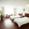 Отель GreenTree Inn Taizhou Xinghua Bus Station Express Hotel, фото 7