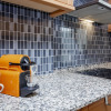 Отель GH2- Modern family friendy apt in Golf Hills, фото 18